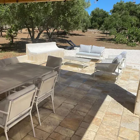 Trullo Degli Amici 別荘 *